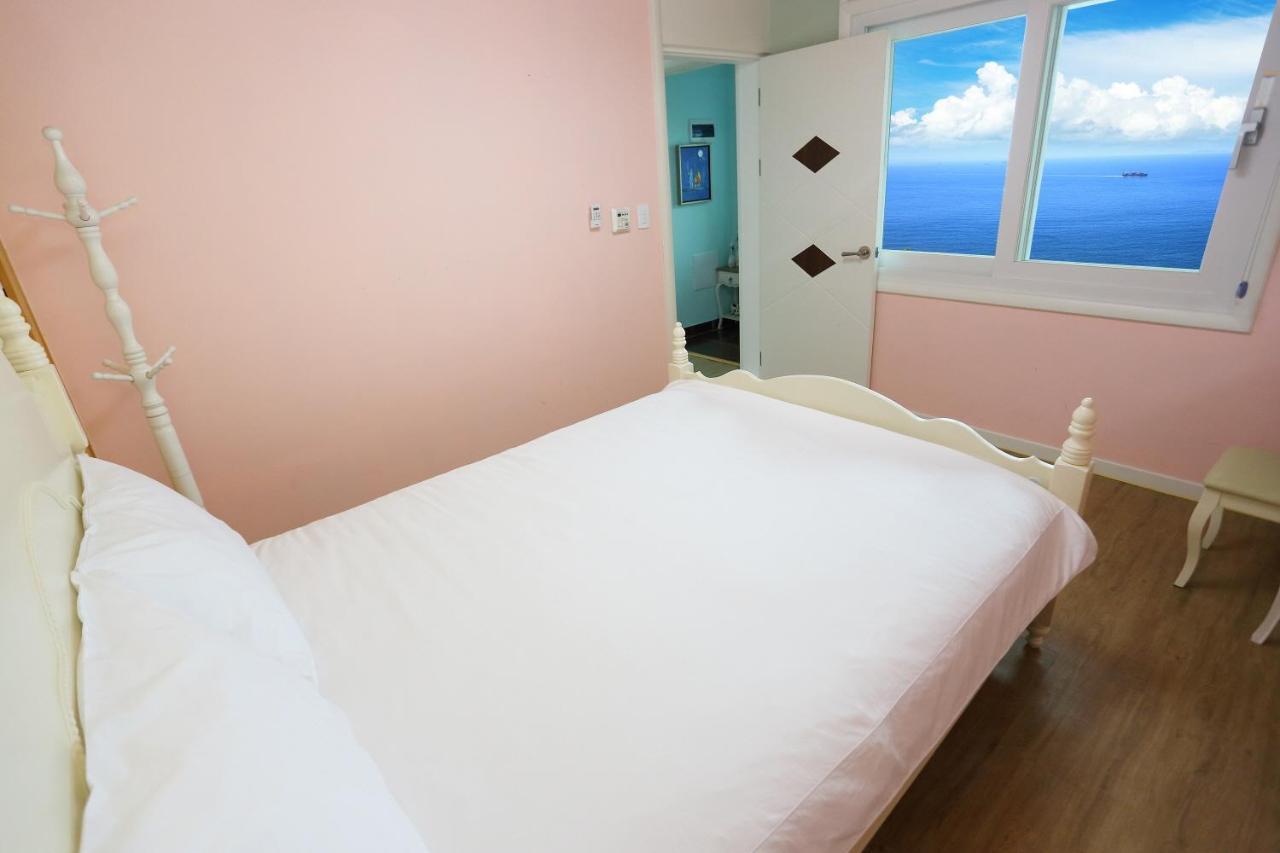 Villa Montmartre Namhae Esterno foto