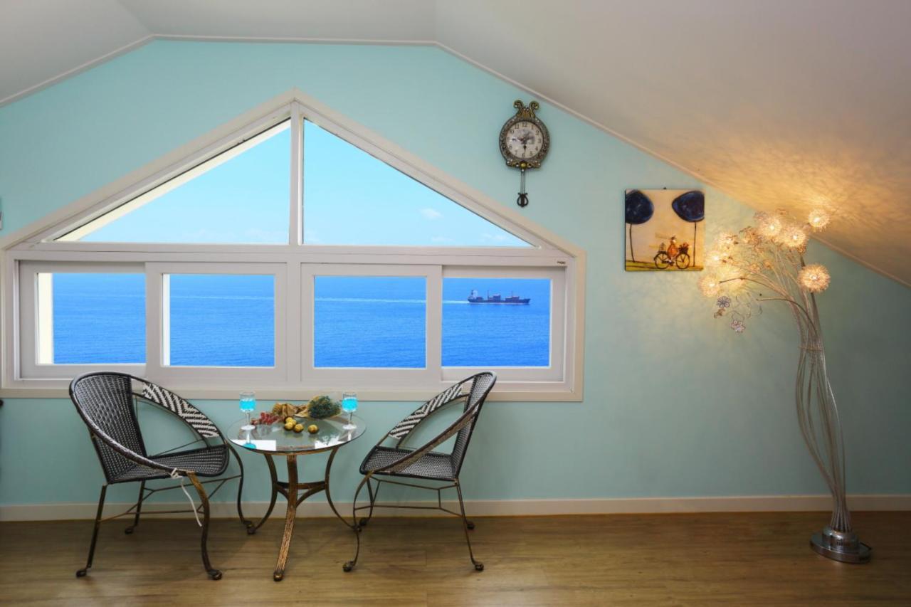 Villa Montmartre Namhae Esterno foto