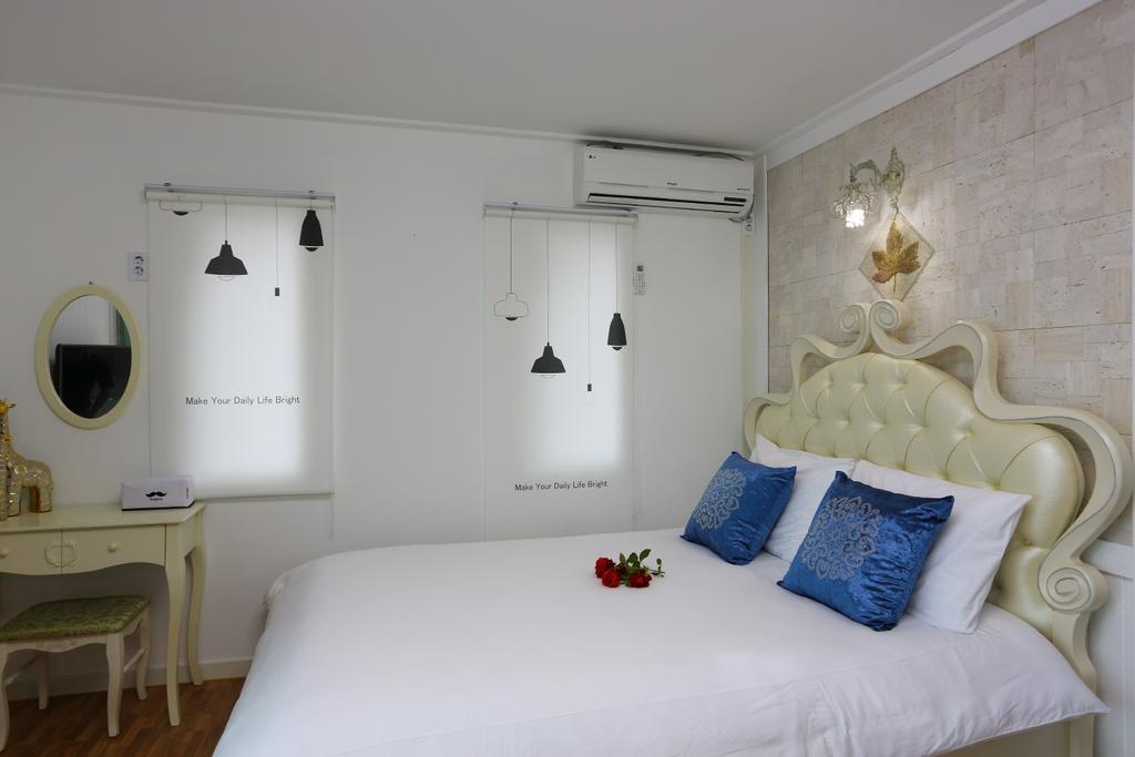 Villa Montmartre Namhae Esterno foto